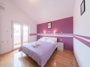 Capacious Holiday Home in Maslenica - Image 2