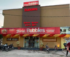 Flagship Hotel Bubbles - Image 5
