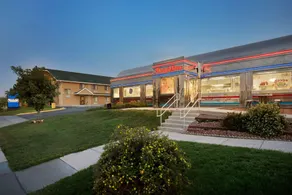 Travelodge by Wyndham Cheyenne - Image 5