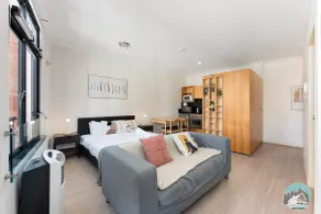 Aircabin - Sydney Central Station - 1 Bed Studio - Image 2