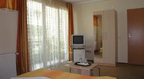 Suri Guesthouse - Image 2