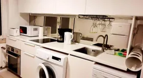 Apartment with parking in Berlin 11 - Image 5