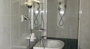 Hotel Ristorante La Scogliera - Image 2