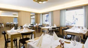 Hotel Alpina - Image 2