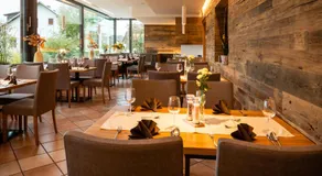 Hotel Weiss S - Image 2