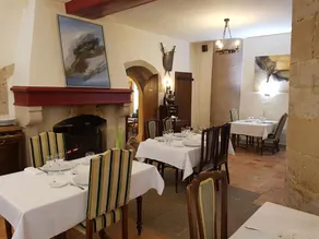 L'Hostellerie du Château de Bricquebec - Image 2