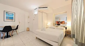 Viva Riviera 6 Rue Commandant André - Image 2