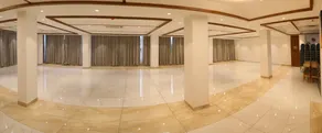 Roots Luxury suits & Banquets - Image 4