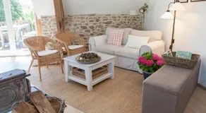 Apartment Fleur de Lys Bleue - Image 2