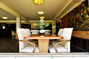 Jaranya Guesthouse - Image 2