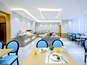 Lavande Hotels·Shenyang Olympic Center Wanda - Image 2