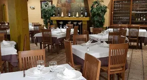 Hostal La Parada - Image 4