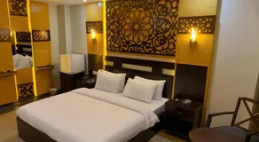 Silver Haven - Image 3