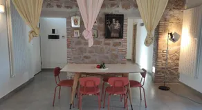 Roman Holiday Farm - Image 2