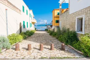 XARUS 1 - Apartment with sea views in Es Barcarès (Alcúdia). Free WiFi - Image 2