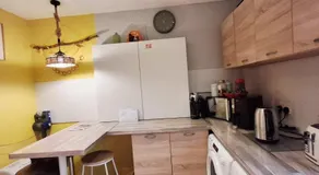 Mini hotel with home facilities in Hamilton West - Image 5