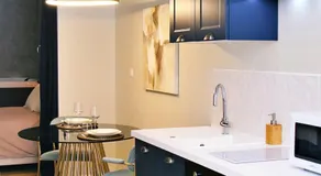 Appartement luxueux avec Jacuzzi privatif - Image 4