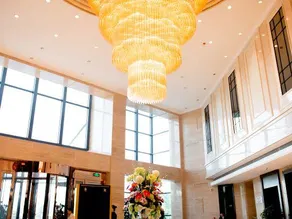 Central Hotel - Image 5