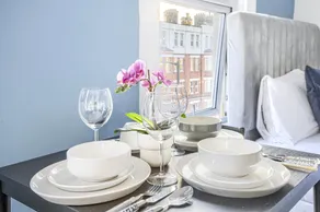 Hackney Central Deluxe Apartment - Image 3