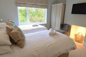 Jericho Townhouse - 2 BR apartment nr city centre - Image 4