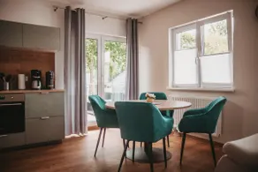 Schöne zwei Zimmer Wohnung mit großer Dachterrasse - Image 4