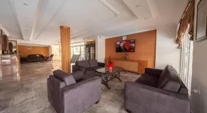 Marina Apart Hotel - Image 3