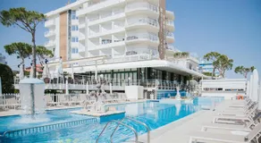 Hotel Carlton - Image 4