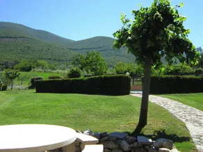 Villa with private pool in the hills, beautiful views and wonderful nature - Image 4