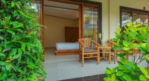 Liliy Guest House Kuta - Image 2