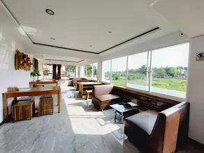 Art Doorz Homestay Istana Gandrung - Image 2