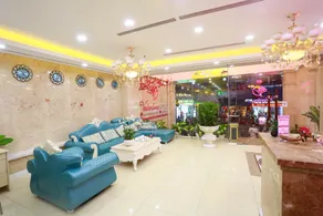Valentine Hotel - Image 2