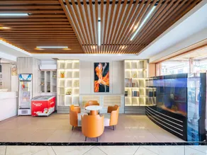 Shell Hotel Tangshan Caofeidian Xinghaimingdu Square - Image 3