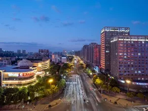 Cixi Hangzhou Bay International Hotel - Image 2