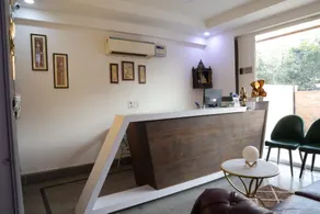 The Sandalwood Hotel - Near Medanta Medicity Gurgaon - Image 5