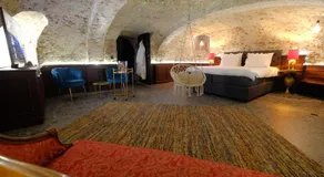 Secret Jacuzzi Mons - Parking privé gratuit - Image 2