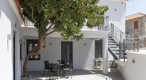 Flonikos Apartmnets - Image 4