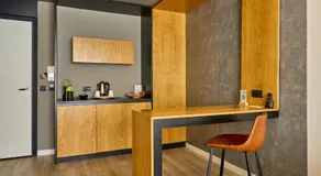 Adella Boutique Hotel - Free Secured Parking - Image 5