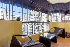 Apartment in Bella Vista Sleeps 10 - Image 5