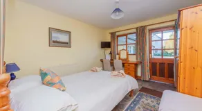 The Old Vicarage self-contained apartments - Image 2