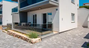 Apartment Mia Šimuni by Pag tours - Image 3