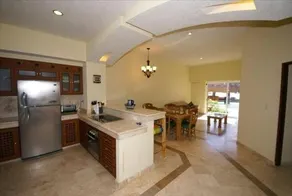 Villa De Cortez Condo!  Beachfront, Sunrises, Fishing and Pickleball await!  - Image 2
