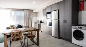 107 George - Image 4