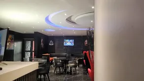 Triple Tee Luxury Hotel & Service Apartments Surulere - Image 2