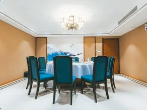 ZMAX Hotels Wuhan East Lake - Image 3