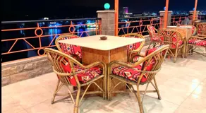 Nile Hotel - Image 5