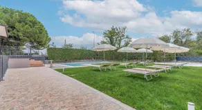 Garda House Apartaments - Free Pool and Parking - Image 5