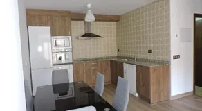 El Tranco Apartamentos - Image 4
