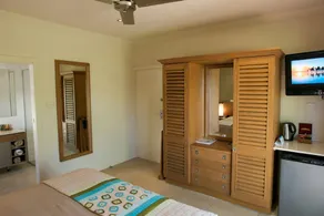 The Pearle of Cable Beach - Image 1