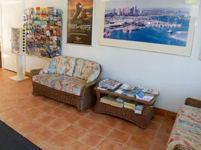 Cannes Court Apartments - Image 5
