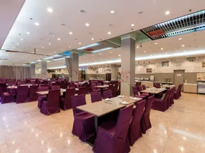 Mellow Fields Hotel - Image 4